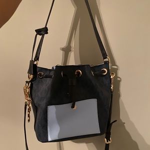 Michael Kors Cross Body 2 Strap Bag